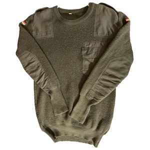 AUTHENTIC 90s VINTAGE GERMAN COMMANDOWOOL SWEATER